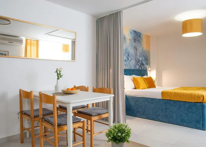 Apartment Srnec - *